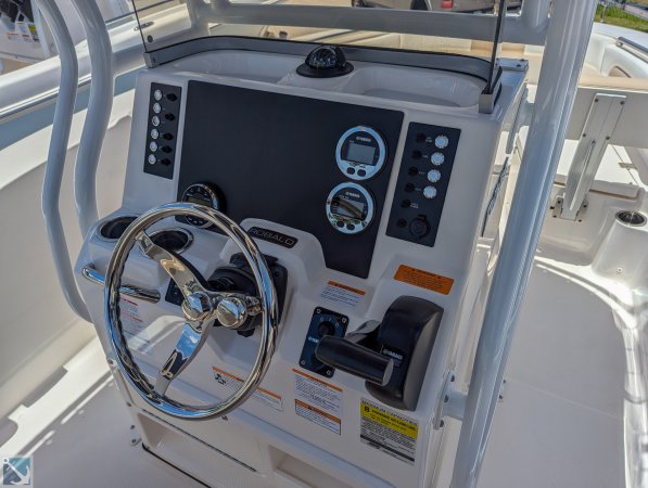 New 2024 Robalo 202 Explorer  Boat for sale